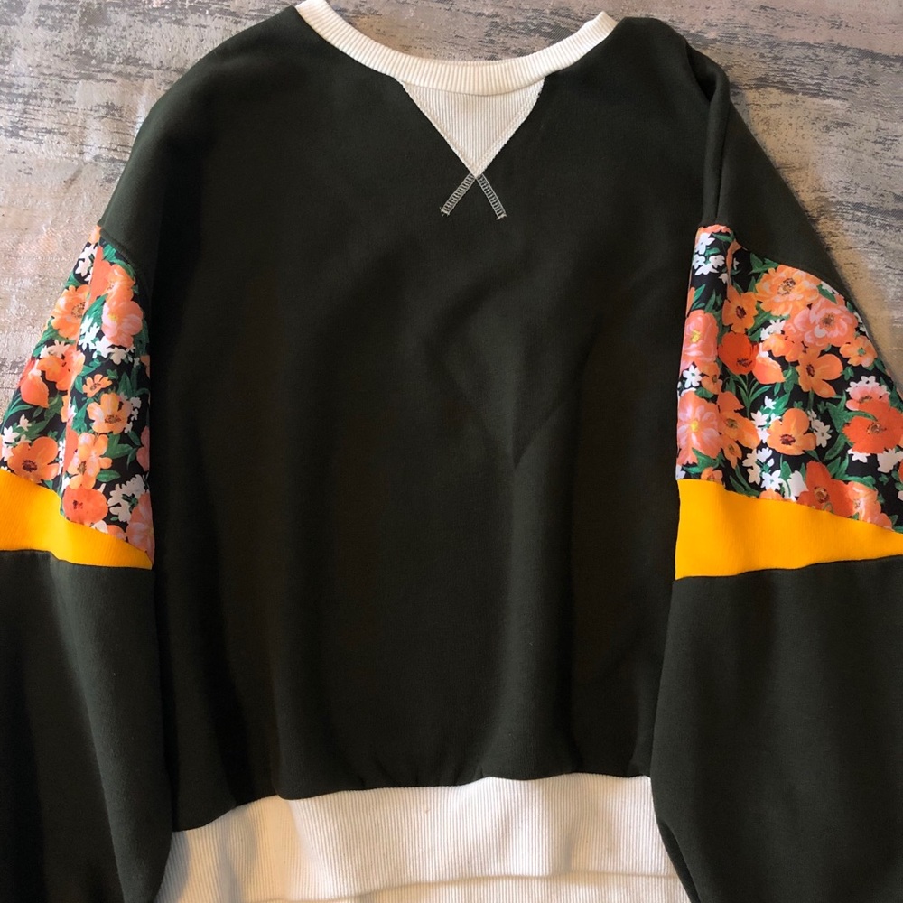 Zara crew neck
